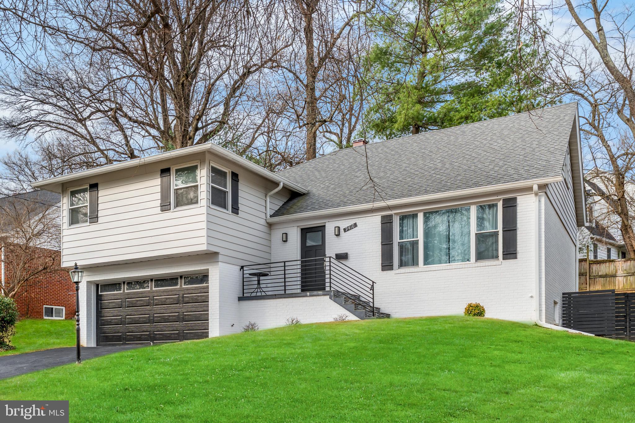 MAPLEWOOD - Residential