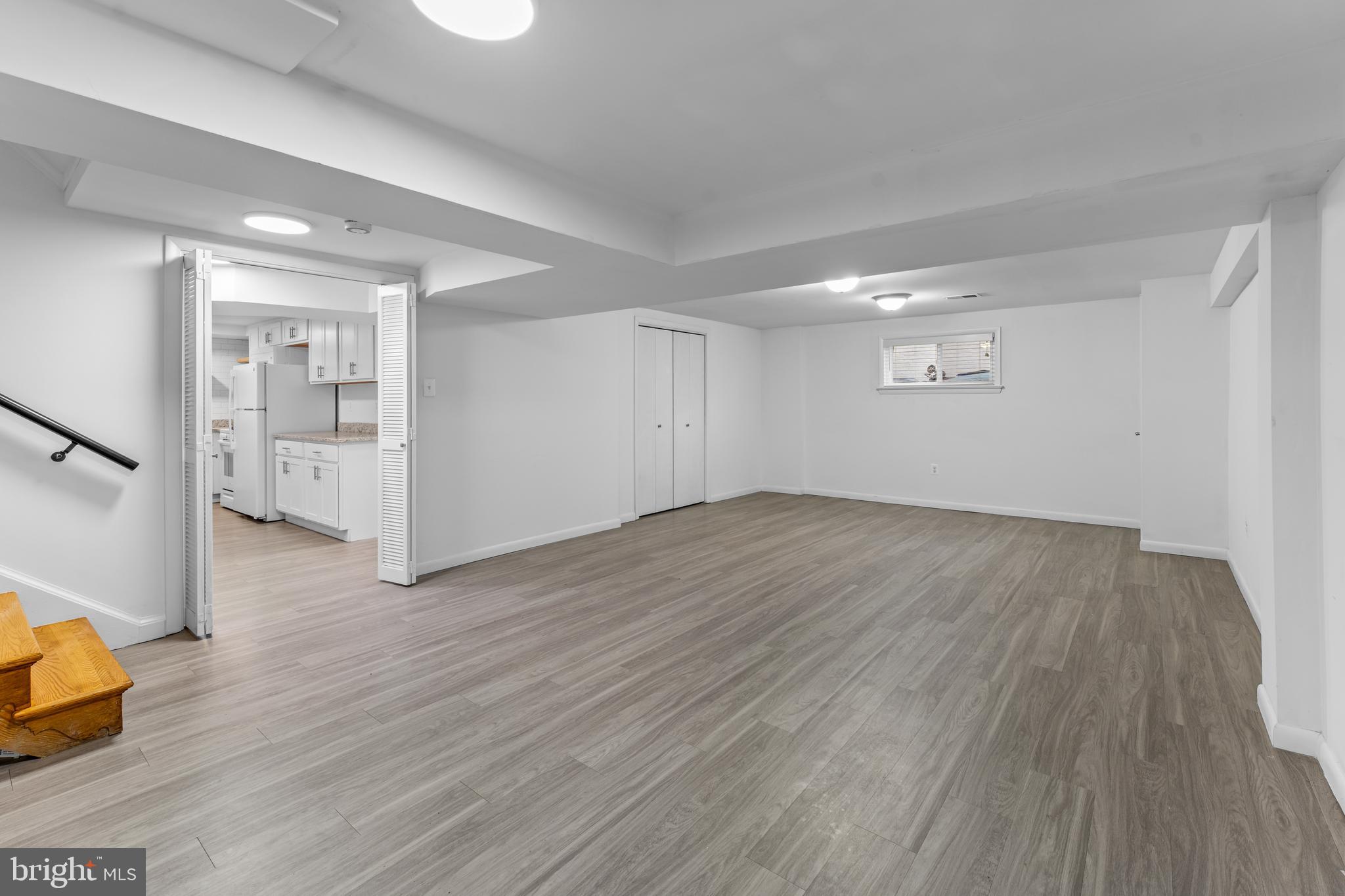 MAPLEWOOD - Residential