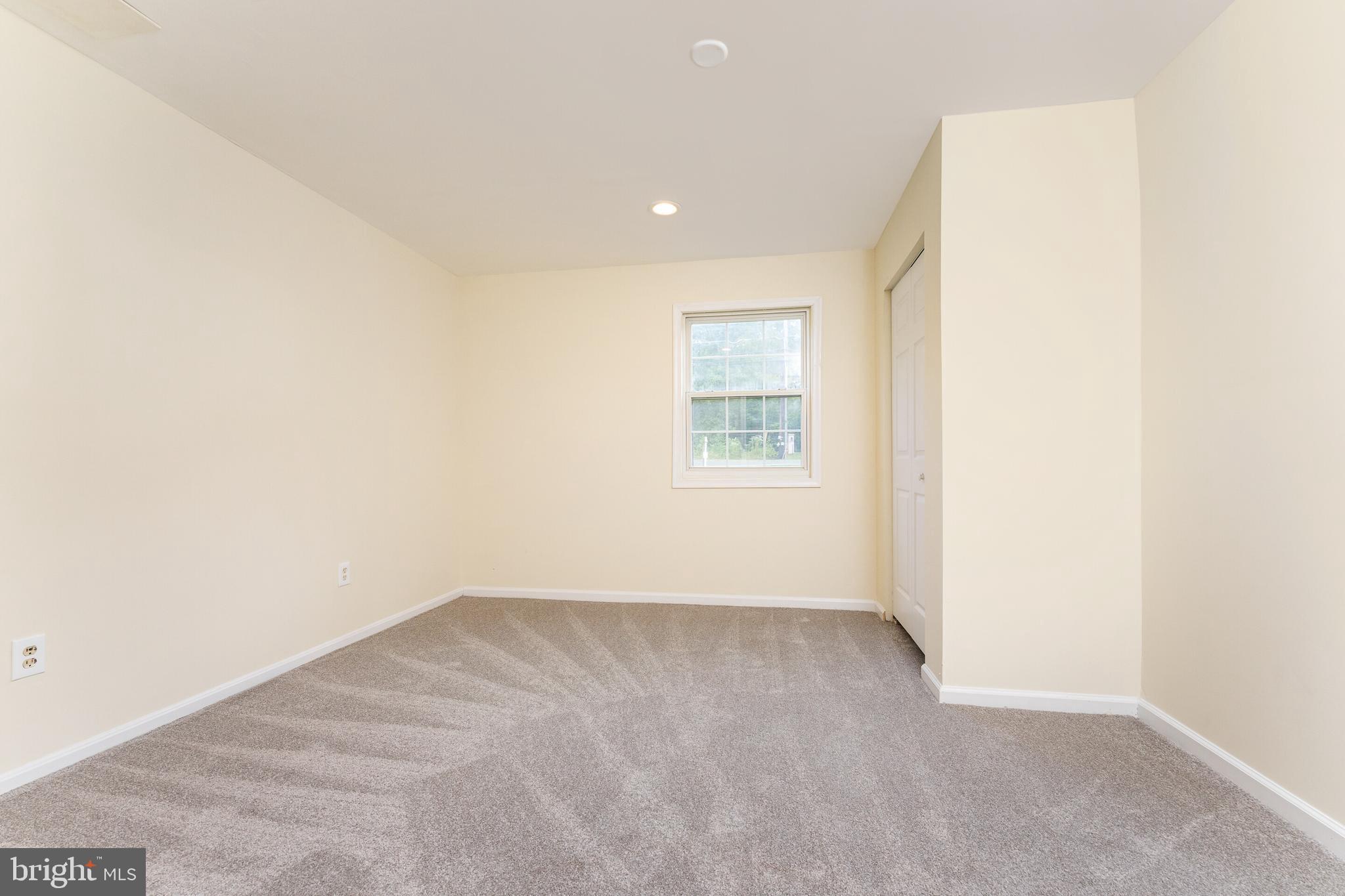 TIGNOR EAST - Residential