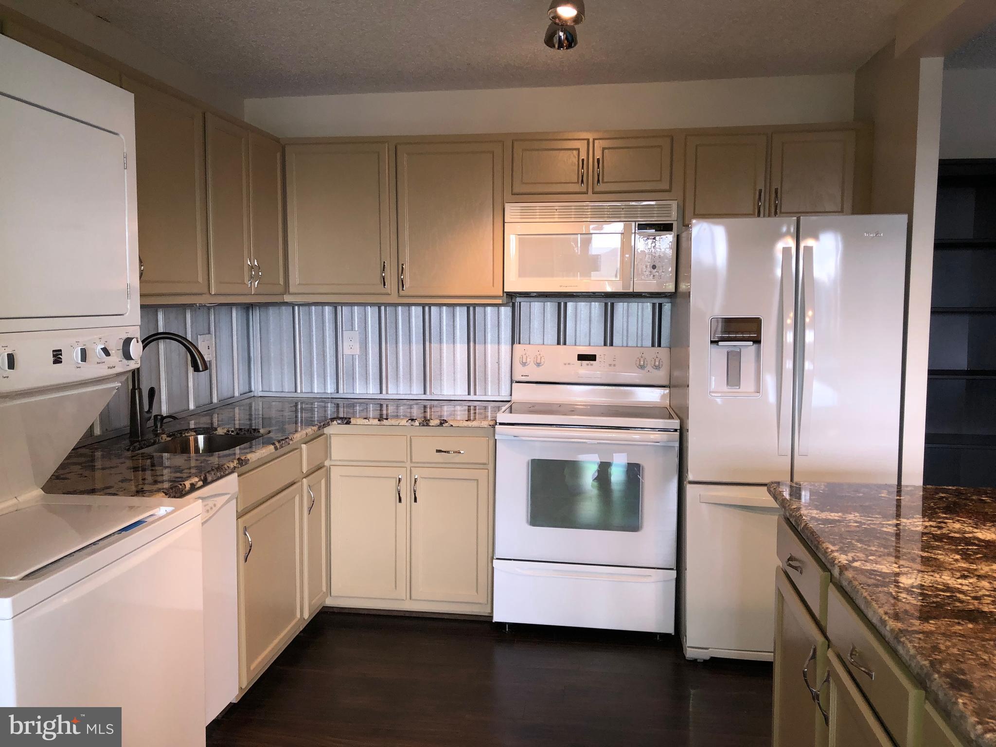 TEMPLETON OF ALEXANDRIA - Residential Lease