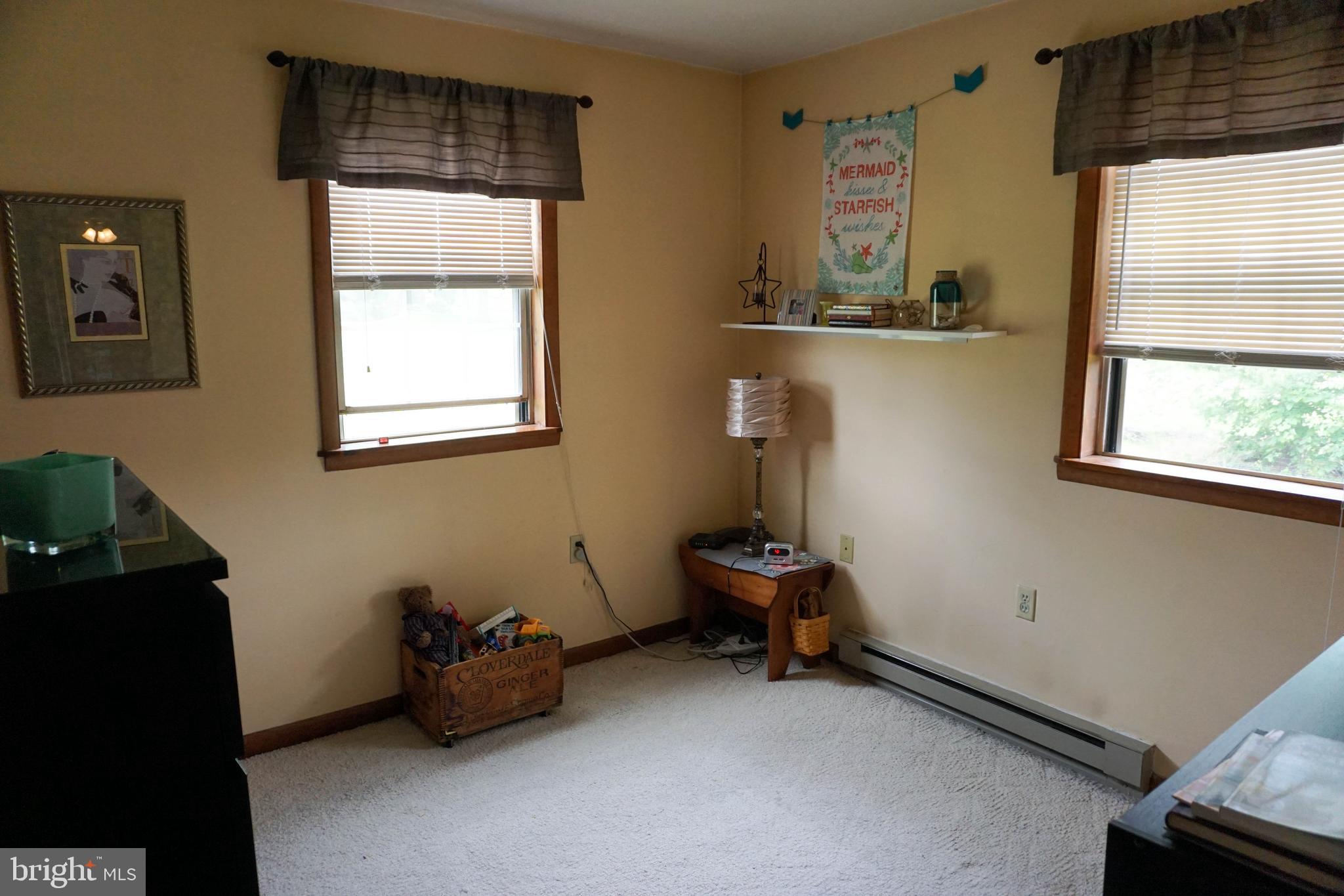 SUNRISE ACRES - Residential