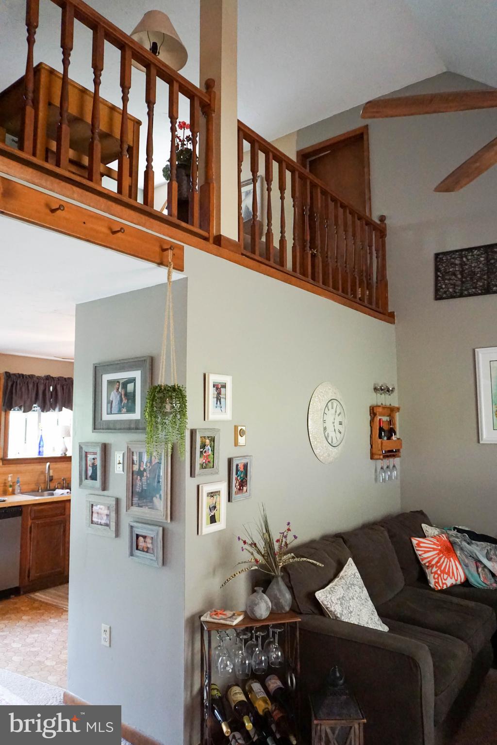 SUNRISE ACRES - Residential