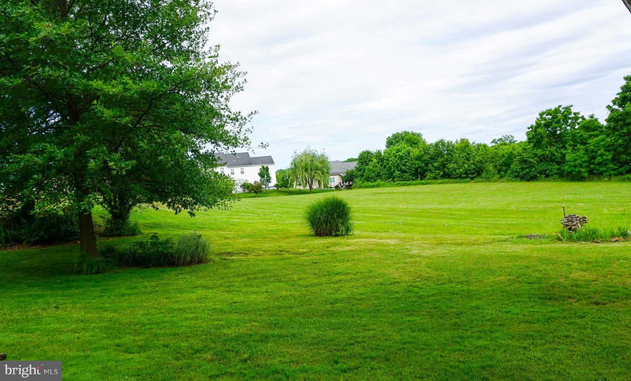 SUNRISE ACRES - Residential