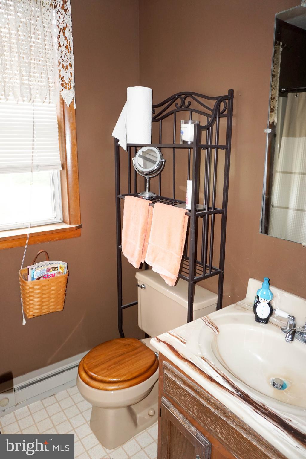 SUNRISE ACRES - Residential