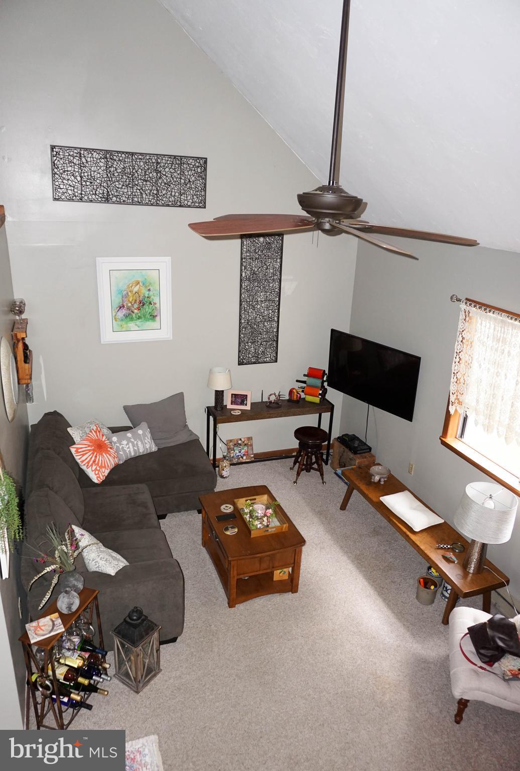 SUNRISE ACRES - Residential