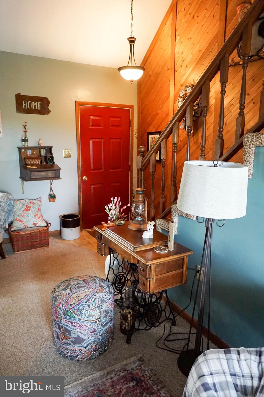 SUNRISE ACRES - Residential