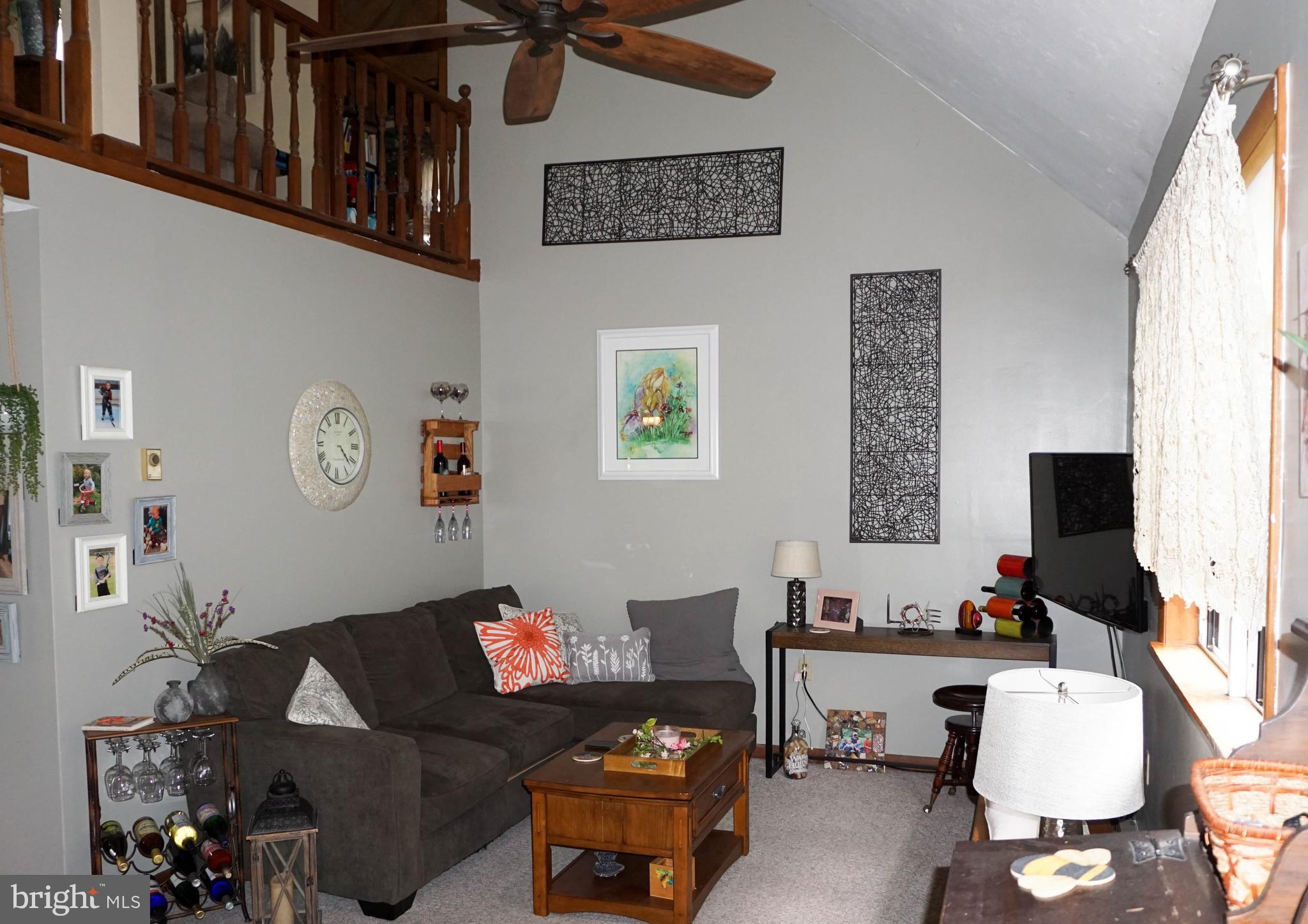 SUNRISE ACRES - Residential