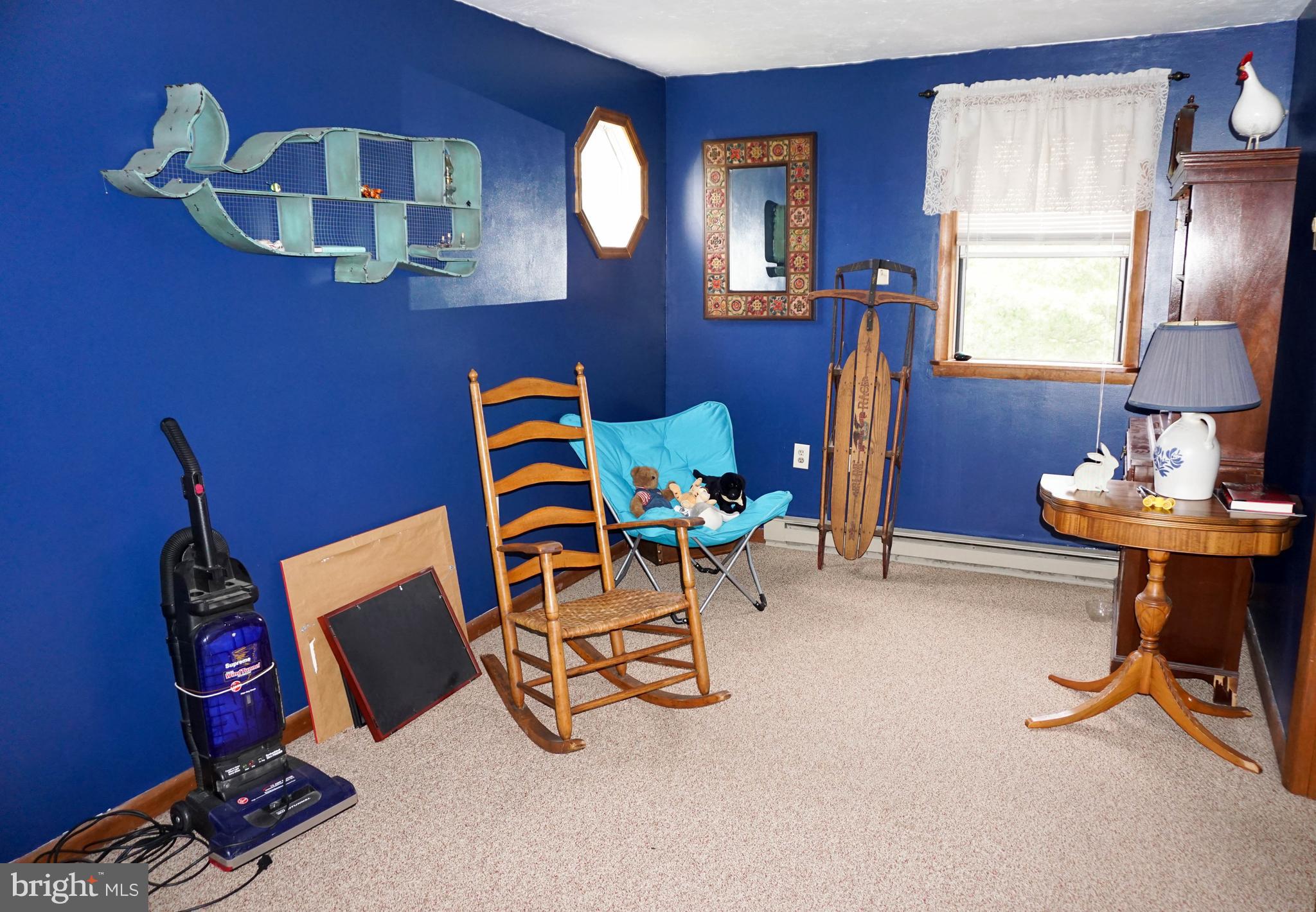 SUNRISE ACRES - Residential