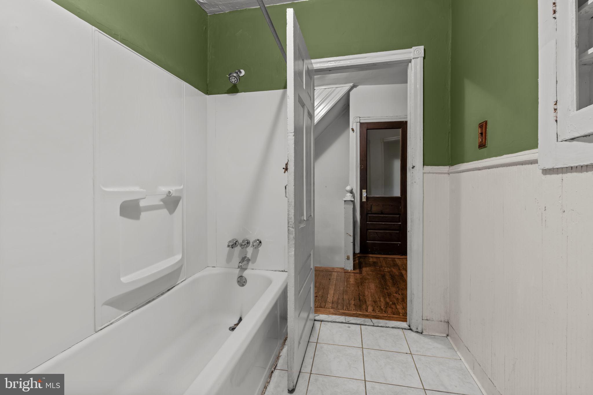 SPRUCE HILL - Residential Income