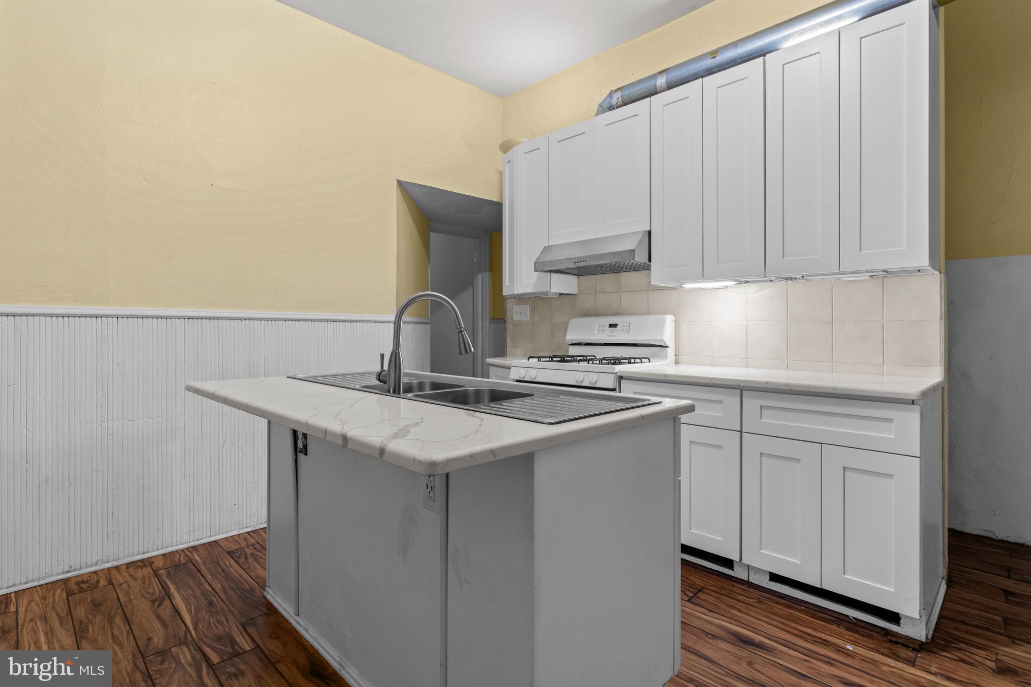 SPRUCE HILL - Residential Income