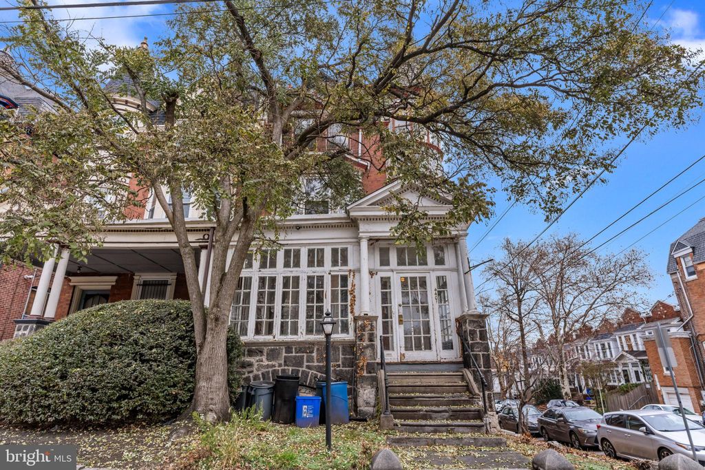 Photo of 4401 Pine Street, PHILADELPHIA, PA 19104 (MLS # PAPH2575156)