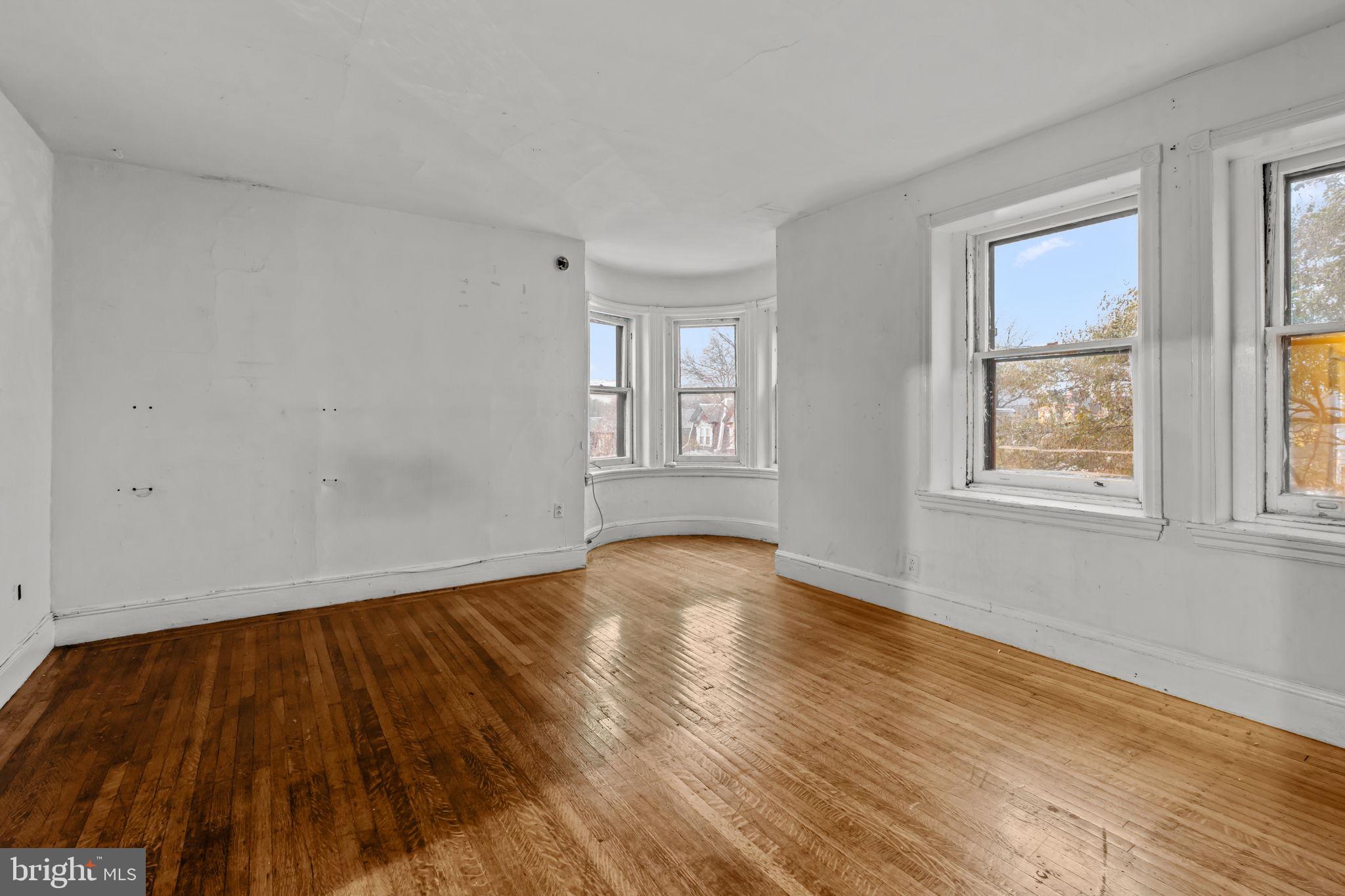 SPRUCE HILL - Residential Income