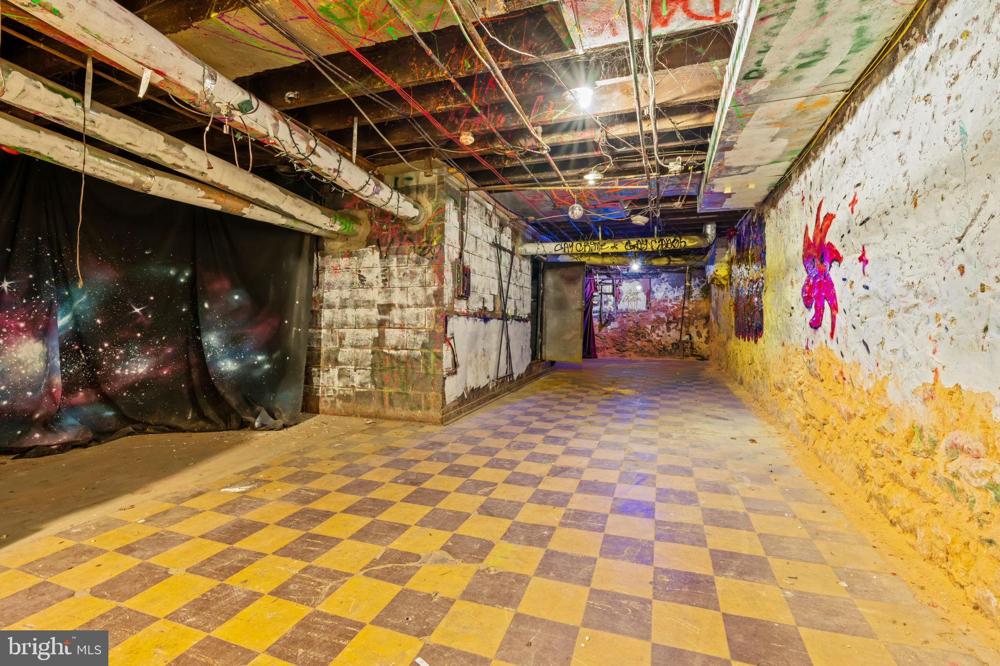 SPRUCE HILL - Residential Income