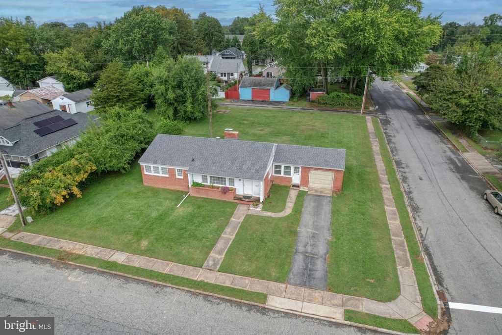 Photo of 149 Lotus Street, DOVER, DE 19901 (MLS # DEKT2041022)