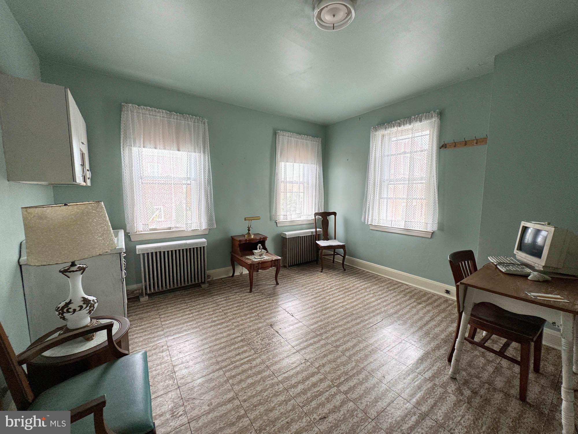 LITTLE ITALY - Residential