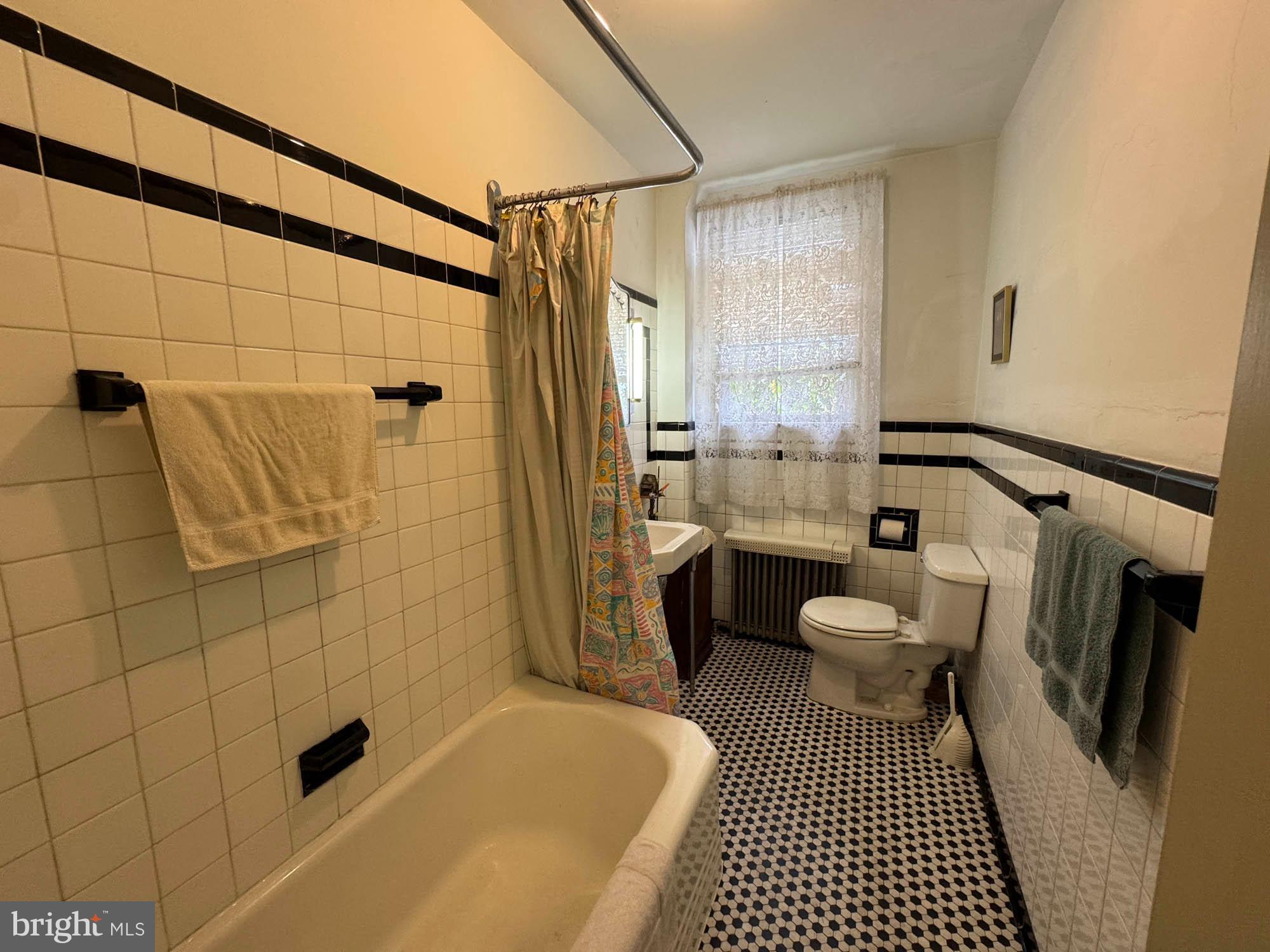 LITTLE ITALY - Residential