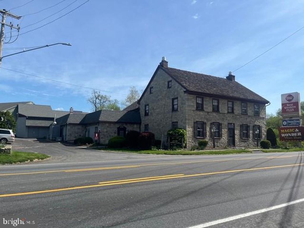Photo of 3063 Lincoln Highway E, PARADISE, PA 17562 (MLS # PALA2070542)