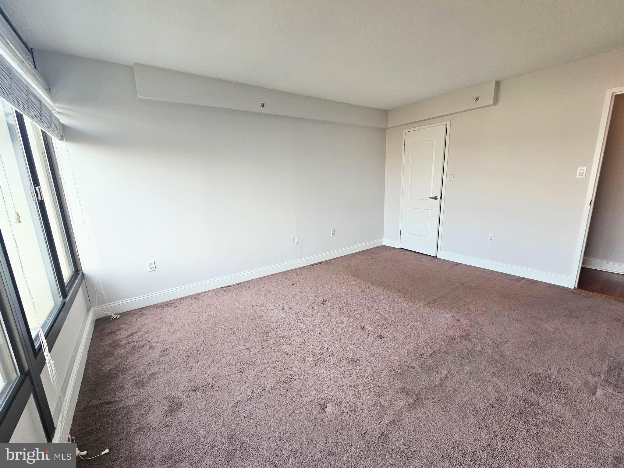 FAIRMOUNT - Residential