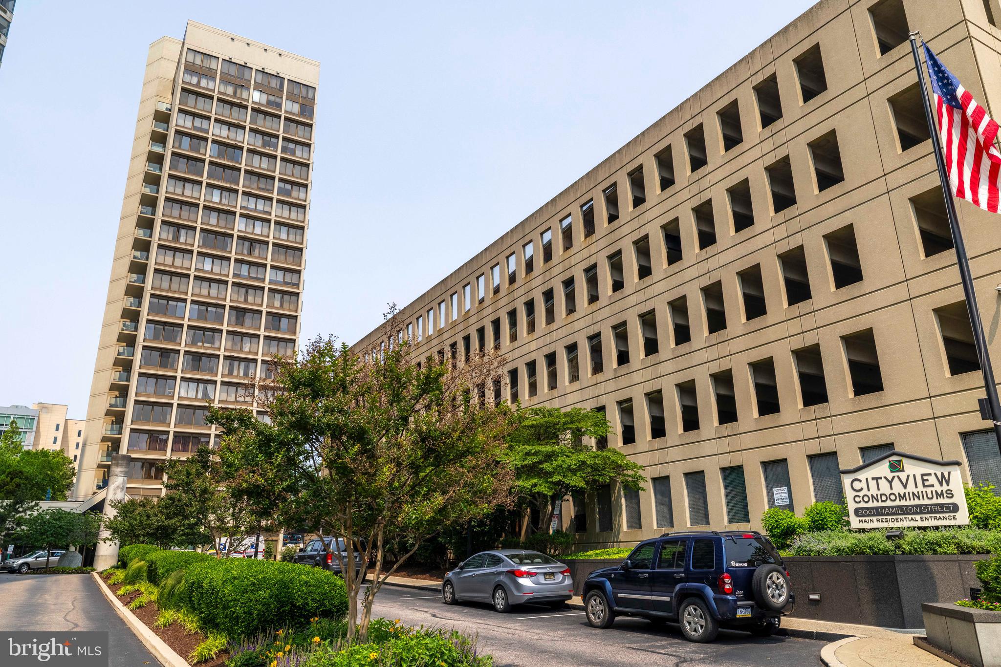 FAIRMOUNT - Residential