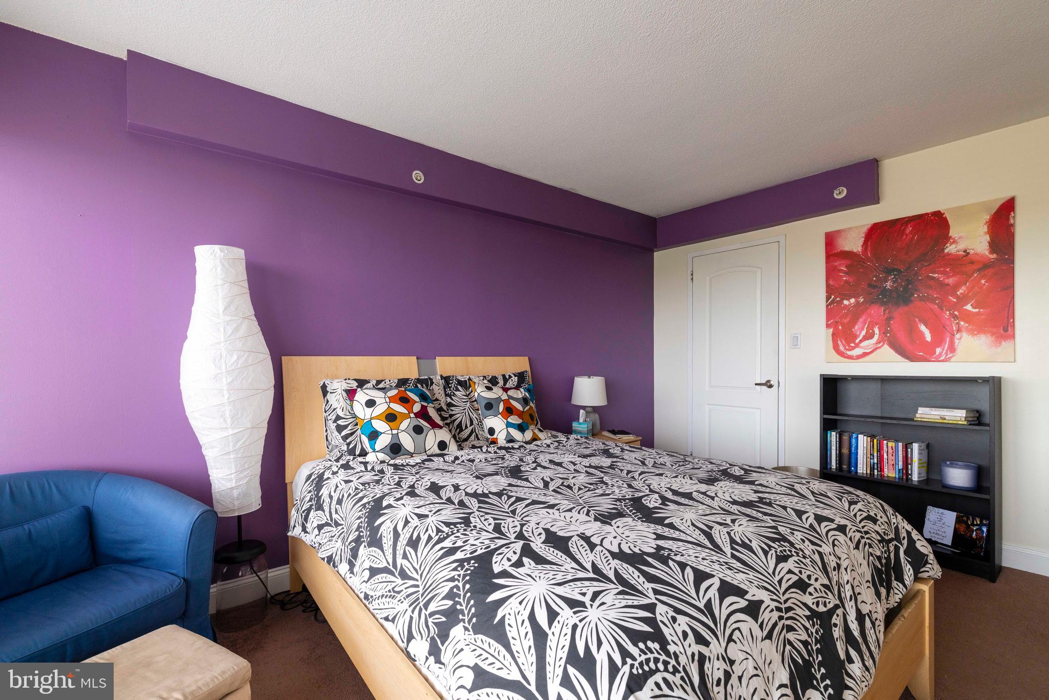 FAIRMOUNT - Residential