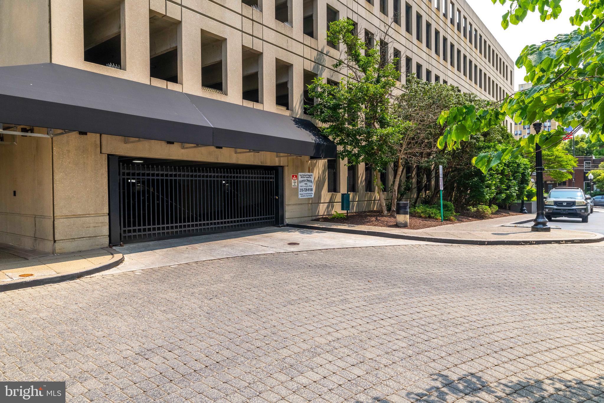 FAIRMOUNT - Residential