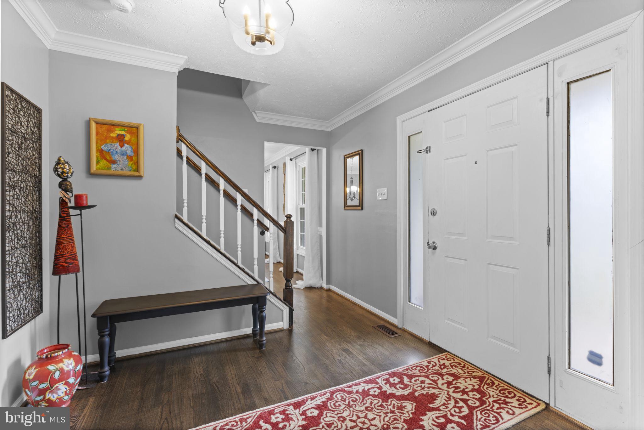 NORTH SHERWOOD FOREST - Residential