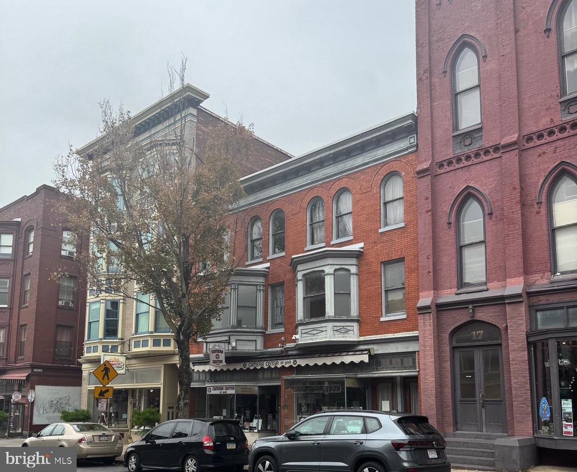 21 N BEAVER STREET 23