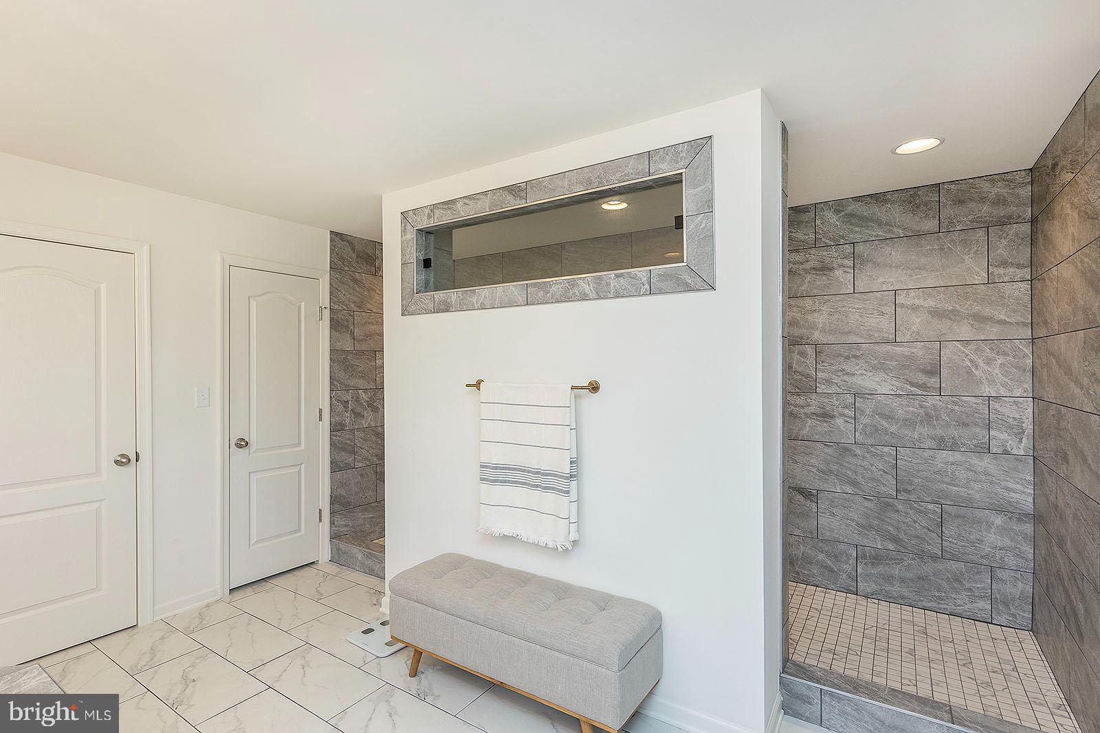 RIDGES OF TUSCARORA - Residential