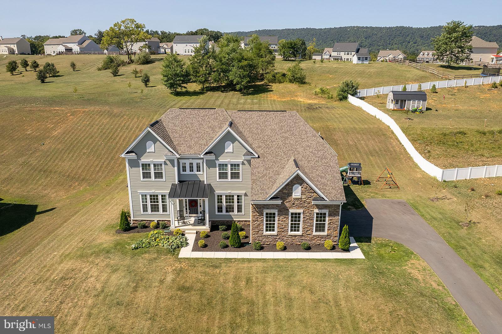 RIDGES OF TUSCARORA - Residential