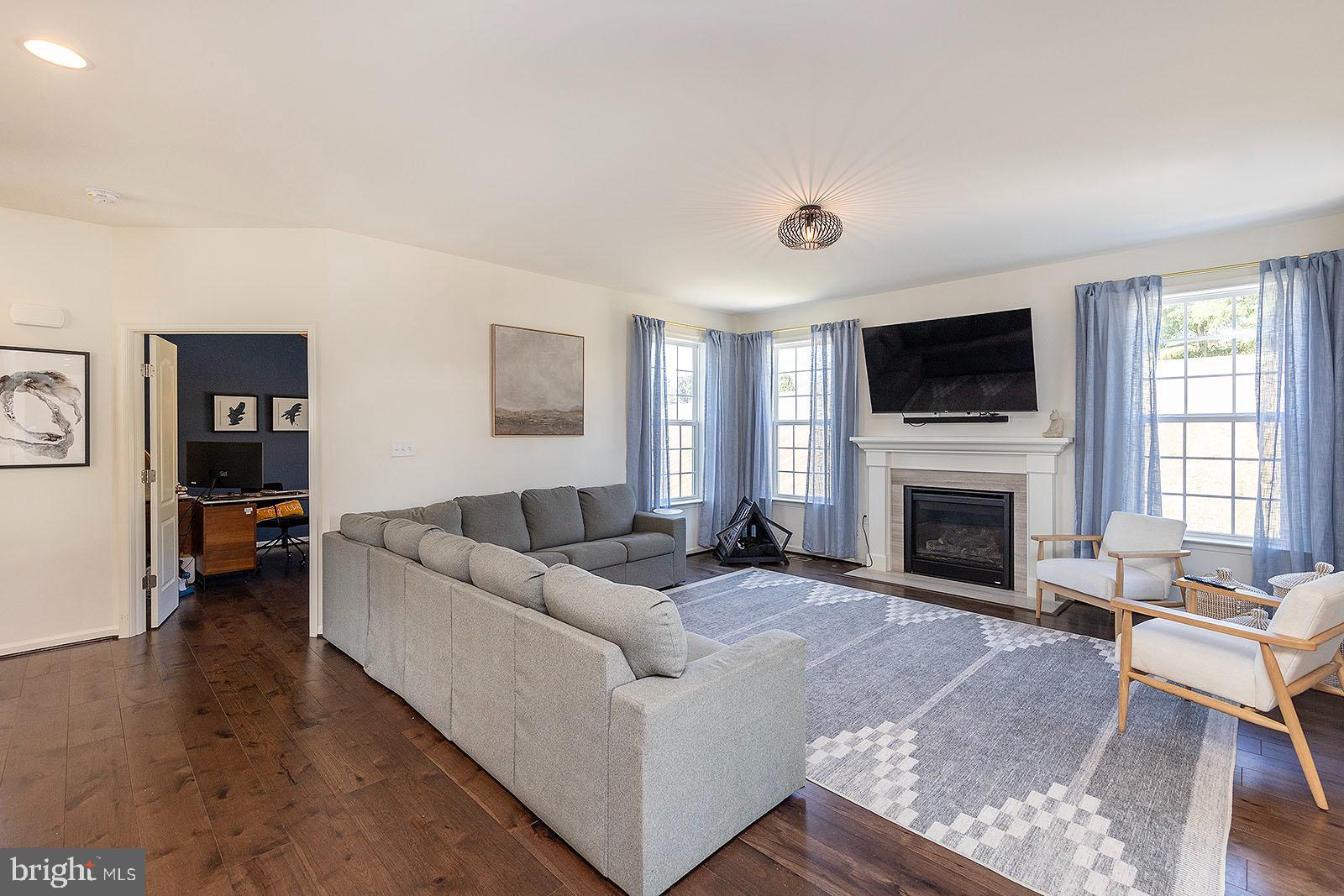 RIDGES OF TUSCARORA - Residential