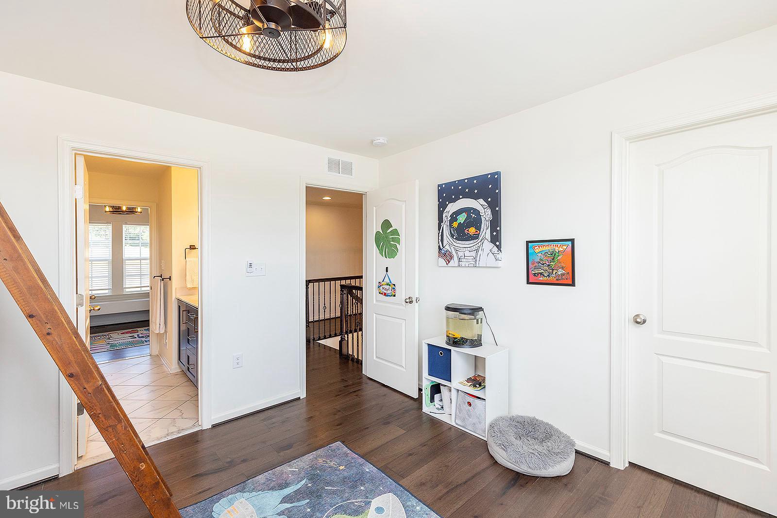 RIDGES OF TUSCARORA - Residential