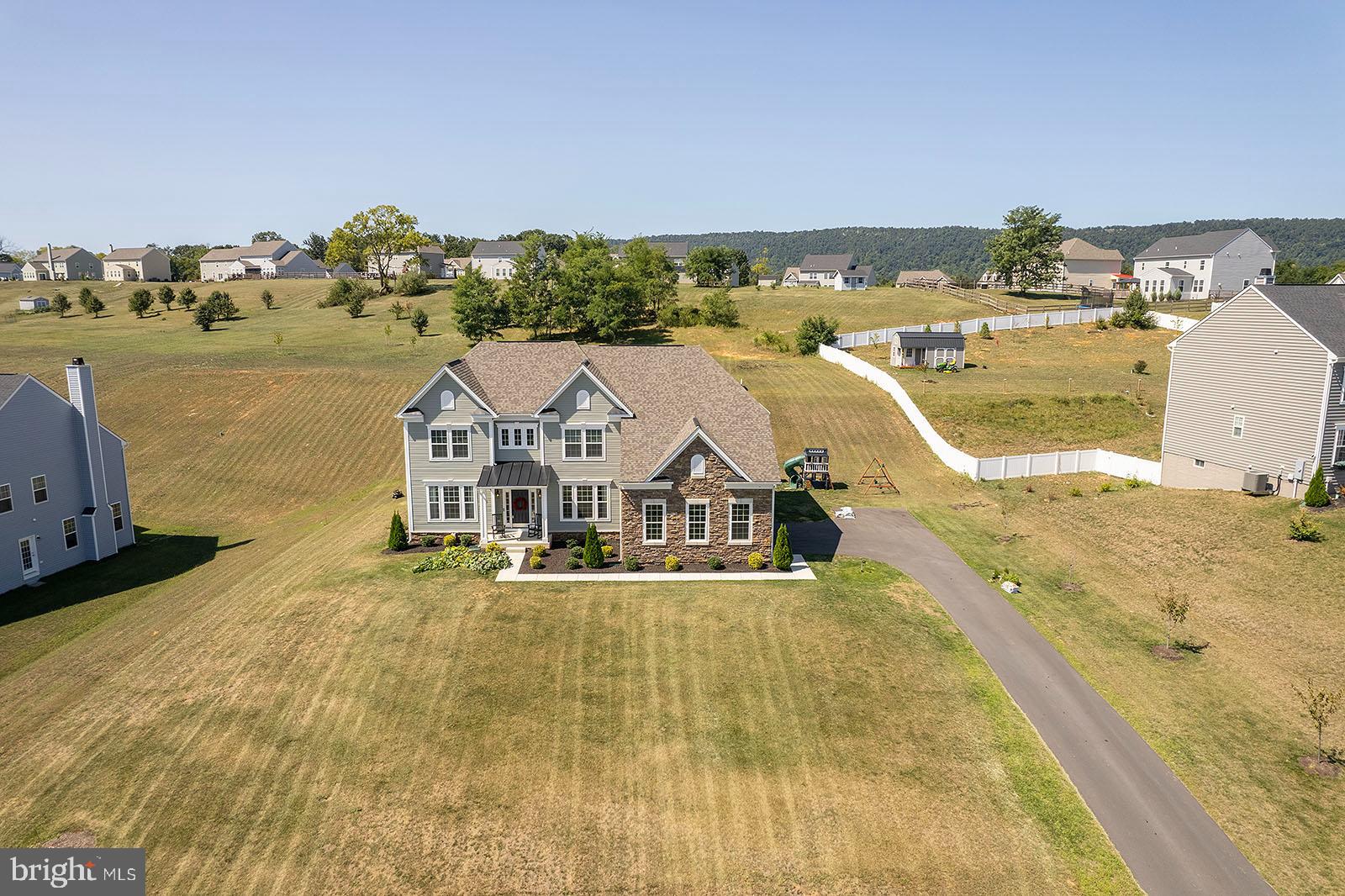 RIDGES OF TUSCARORA - Residential