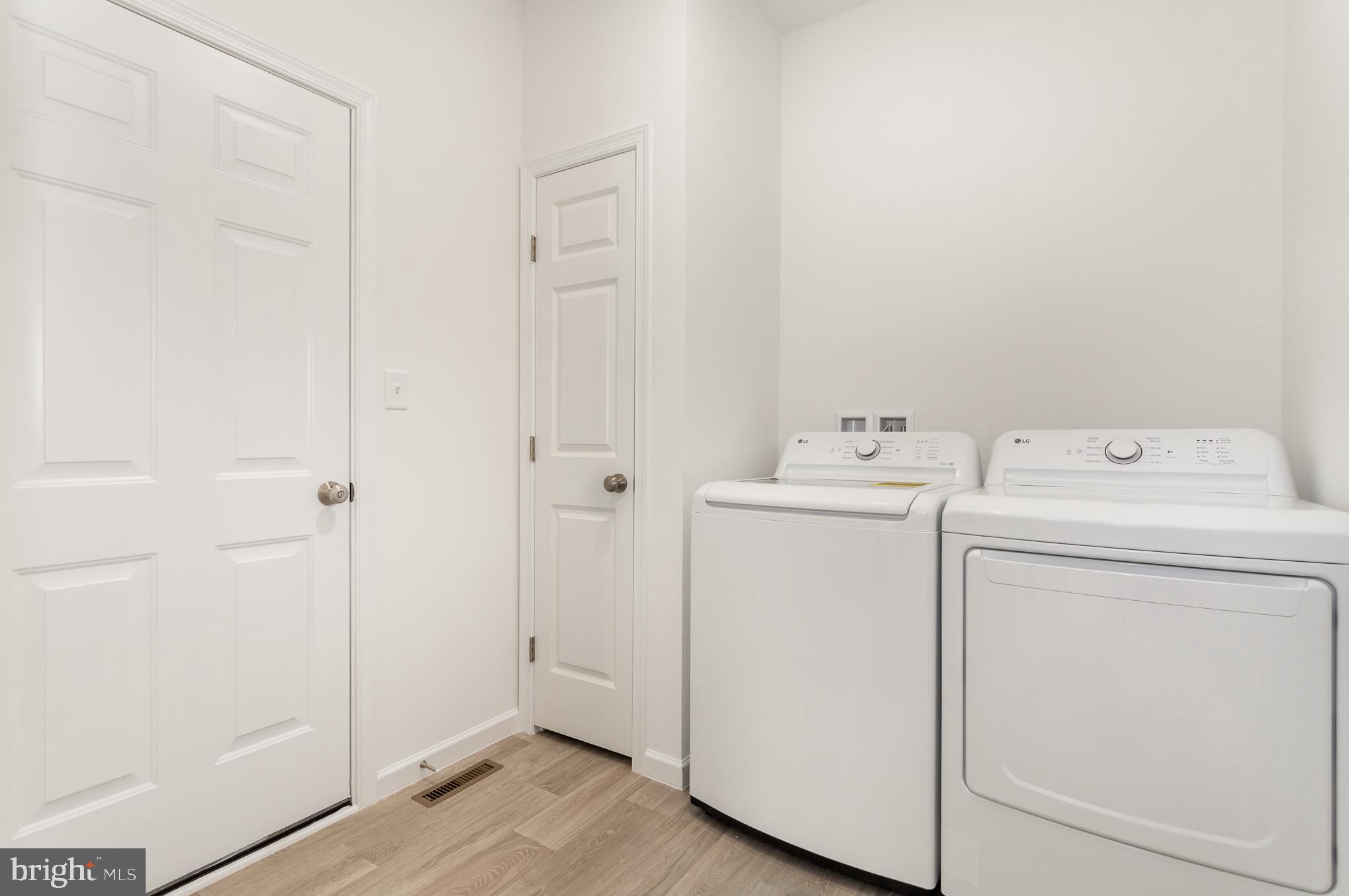 WEST HANOVER TOWNSHIP - Residential Lease