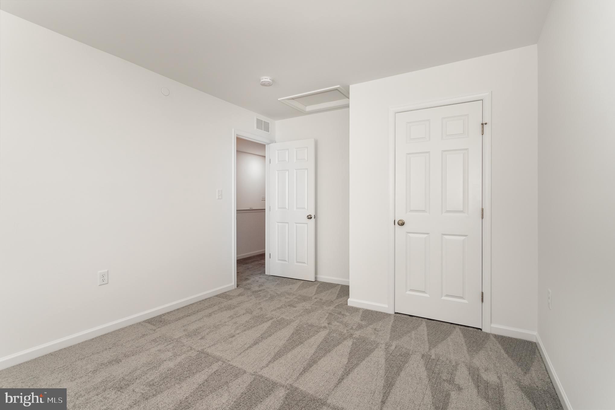 WEST HANOVER TOWNSHIP - Residential Lease