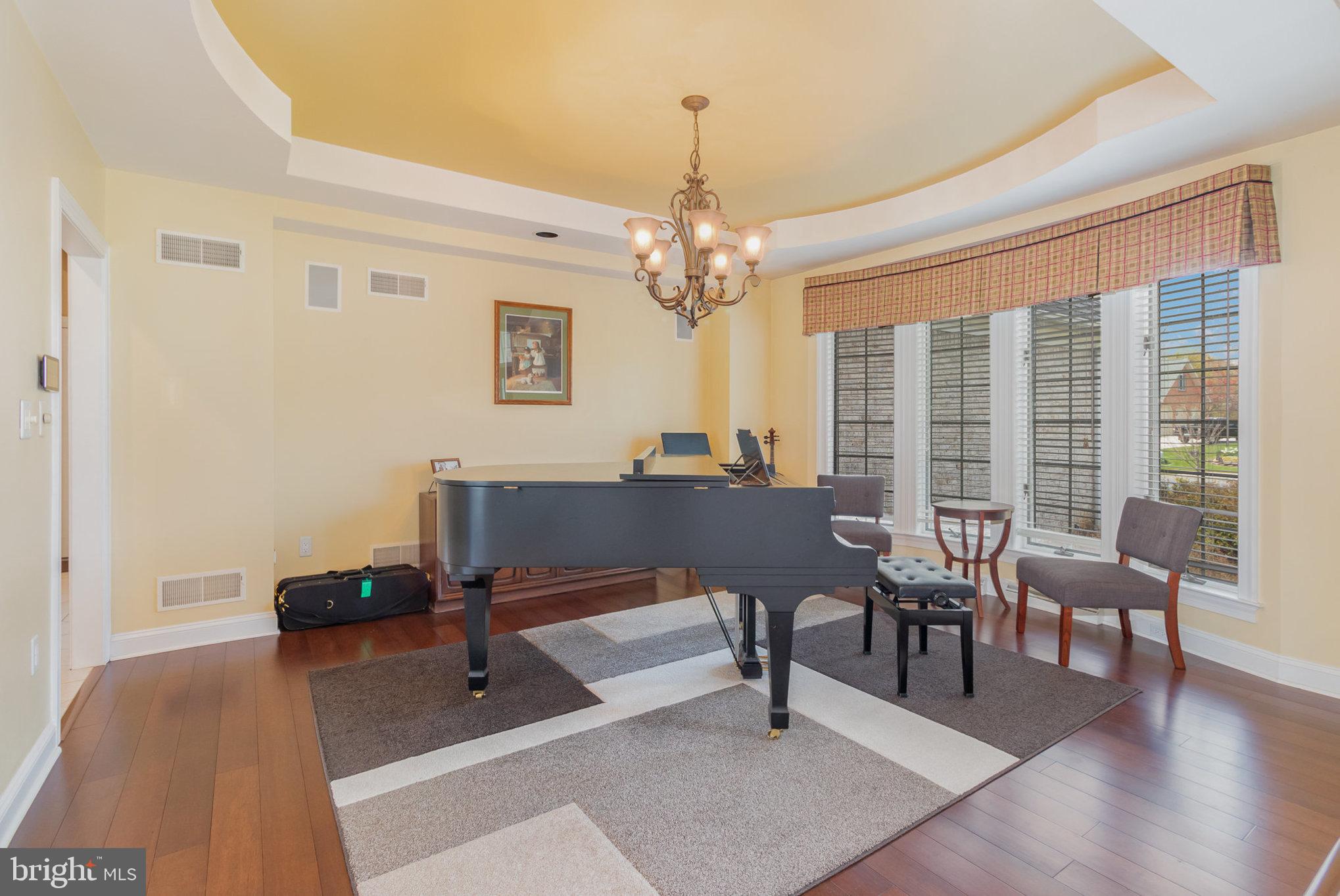 MEADOWVIEW ESTATES - Residential