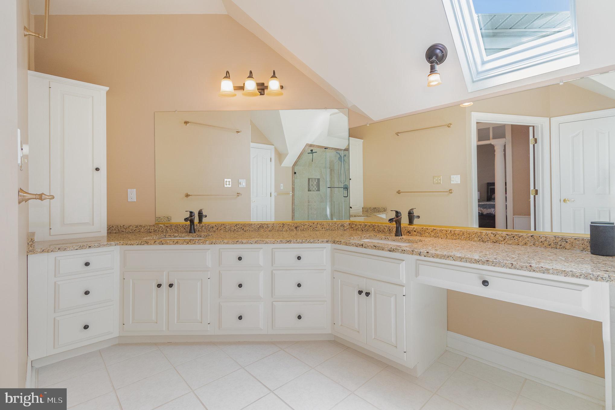 MEADOWVIEW ESTATES - Residential