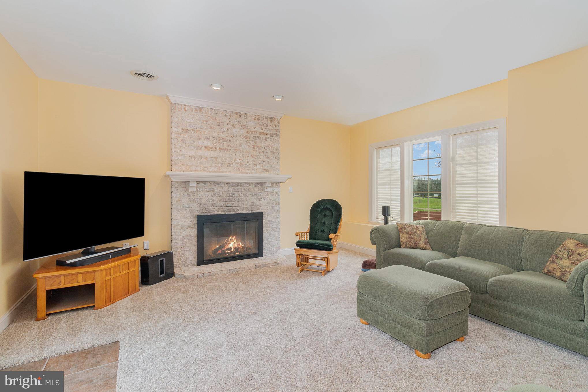 MEADOWVIEW ESTATES - Residential