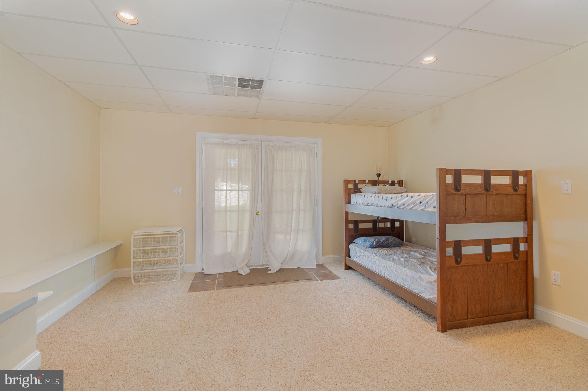 MEADOWVIEW ESTATES - Residential