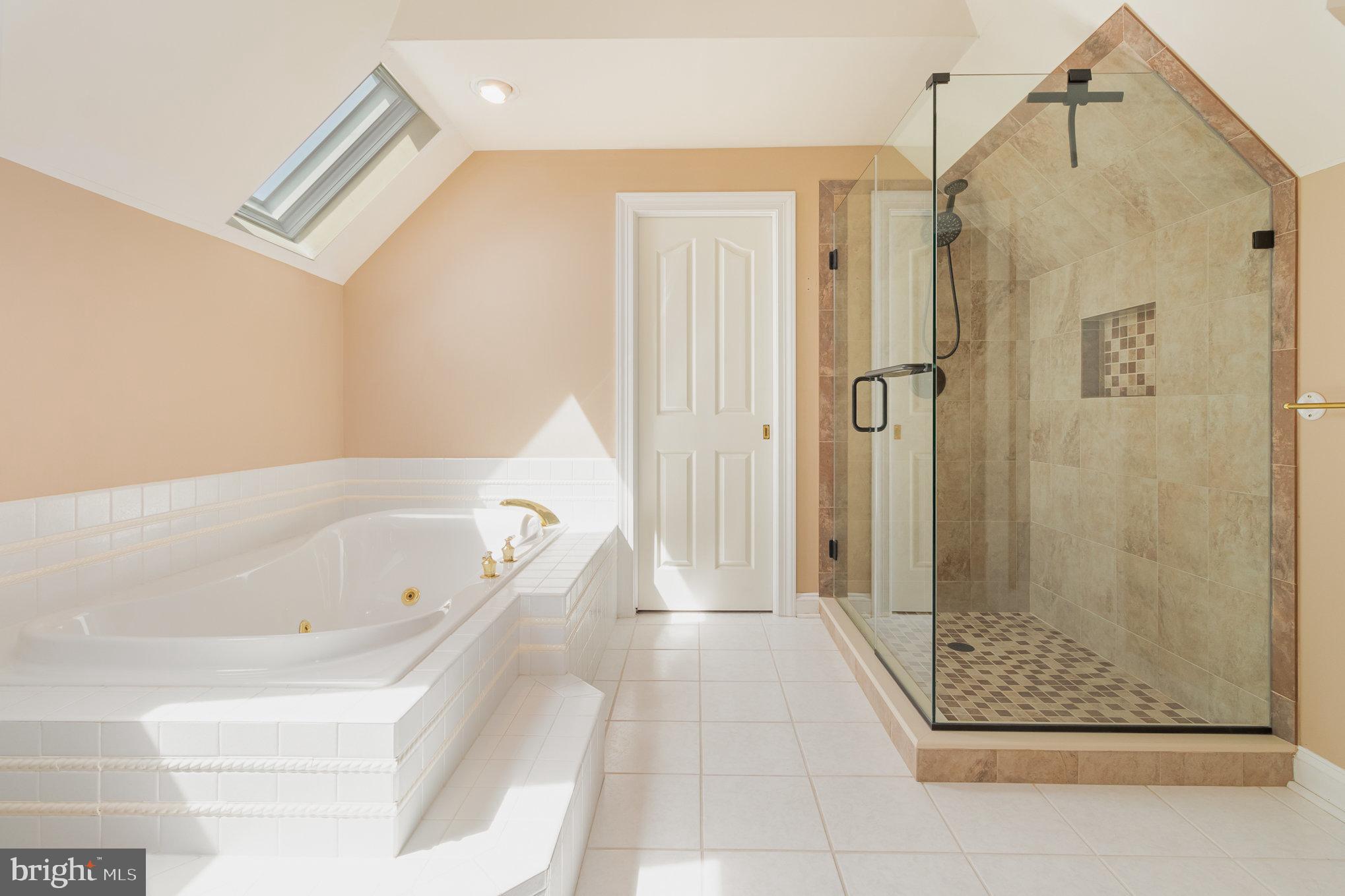 MEADOWVIEW ESTATES - Residential