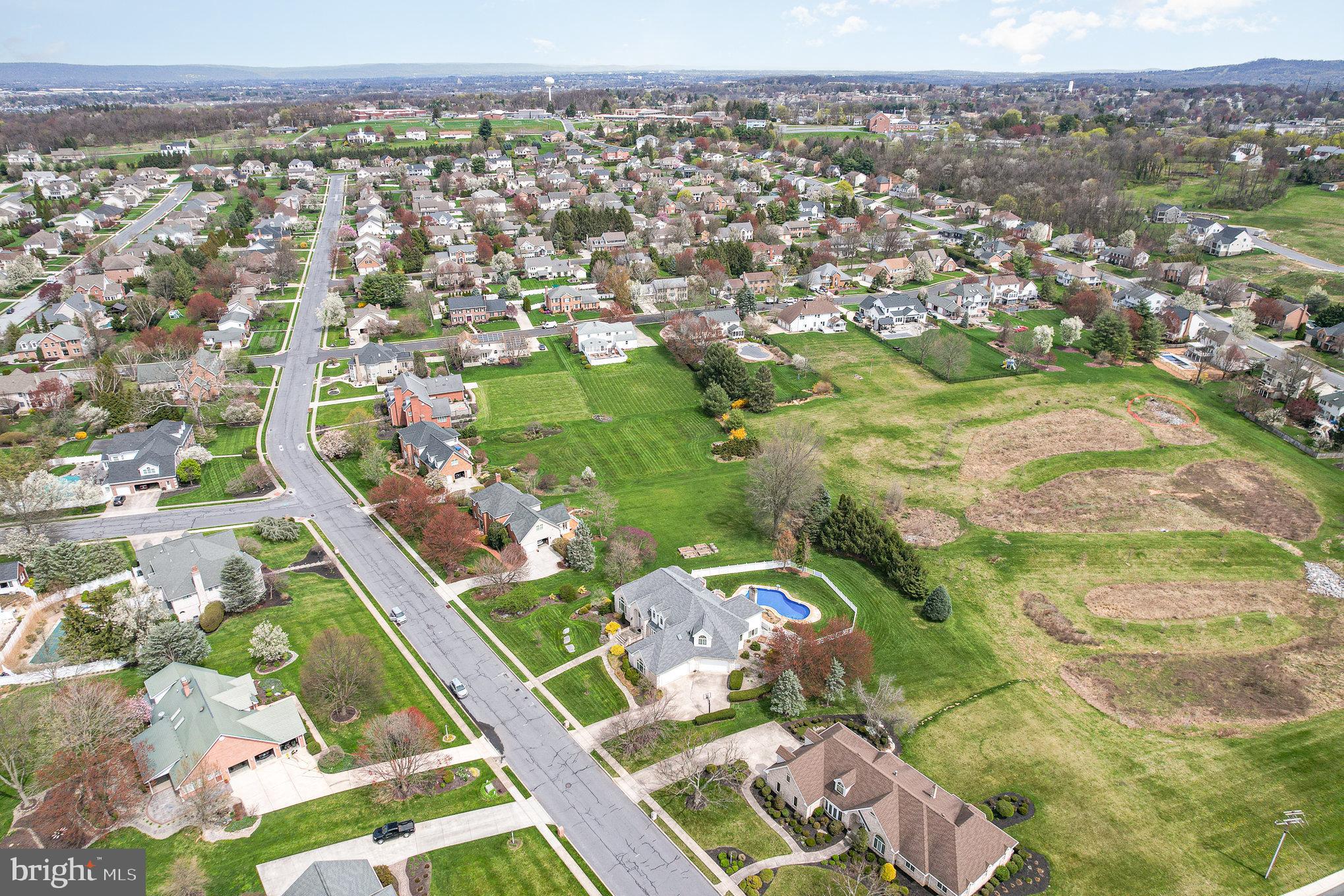 MEADOWVIEW ESTATES - Residential