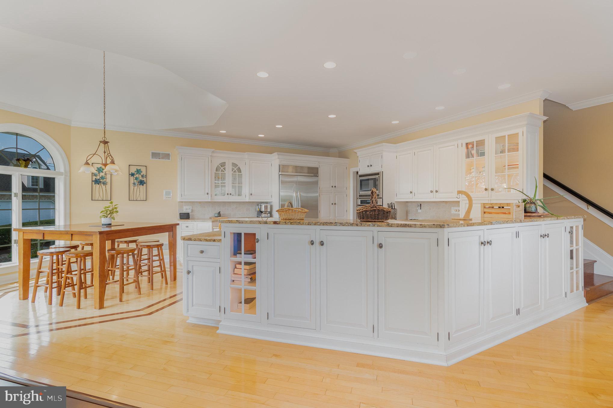 MEADOWVIEW ESTATES - Residential