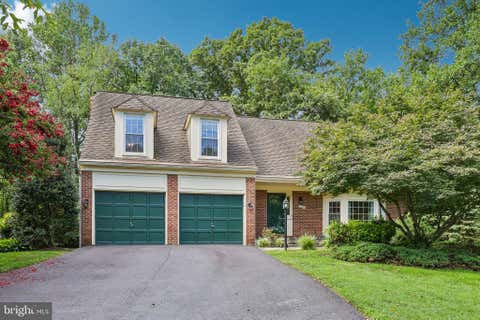 Photo of 12855 Valleywood Drive, WOODBRIDGE, VA 22192 (MLS # VAPW2125494)