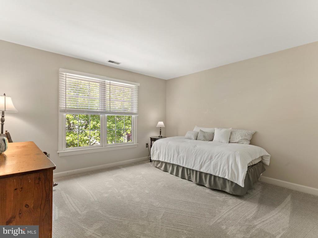 GOLD MINE CROSSING - Residential