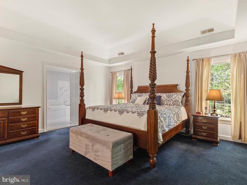 GOLD MINE CROSSING - Residential