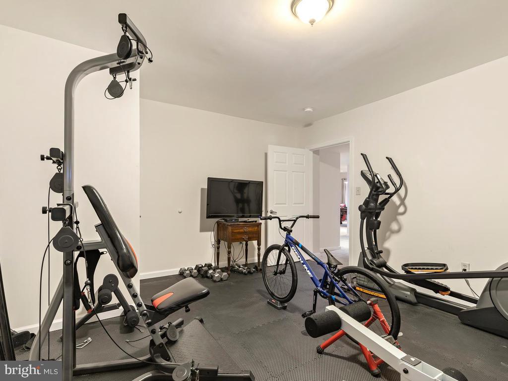 GOLD MINE CROSSING - Residential