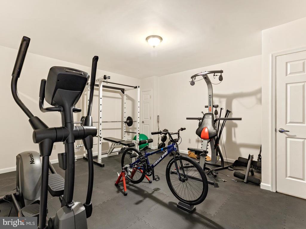 GOLD MINE CROSSING - Residential