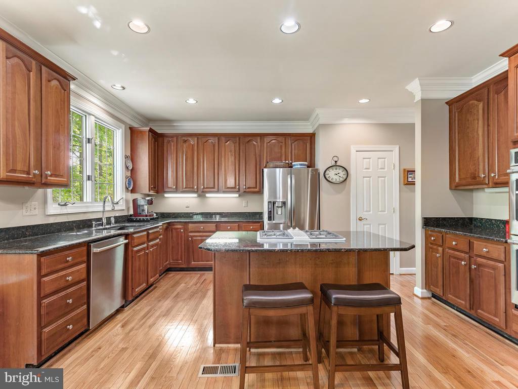 GOLD MINE CROSSING - Residential