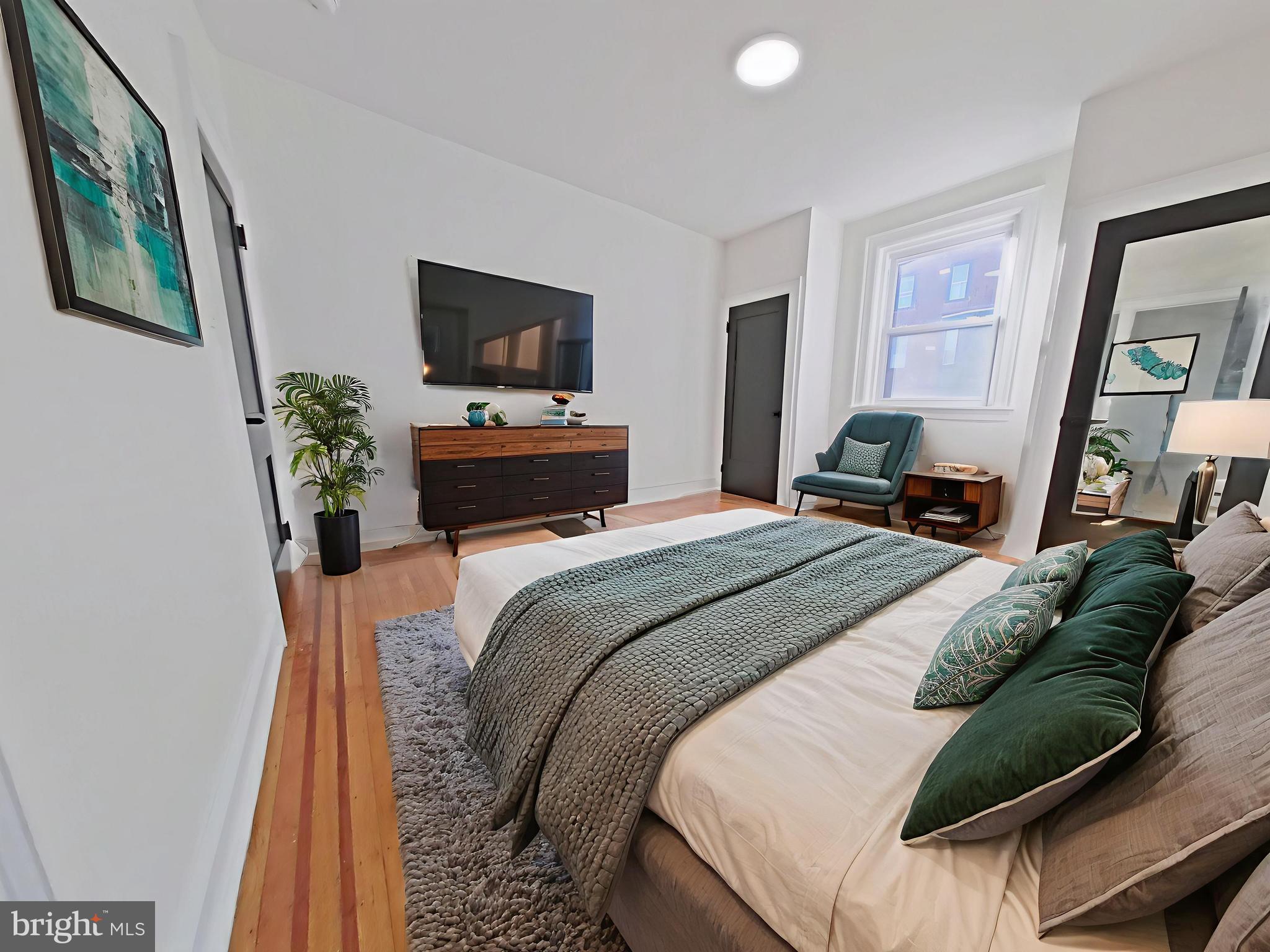 WALNUT HILL - Residential