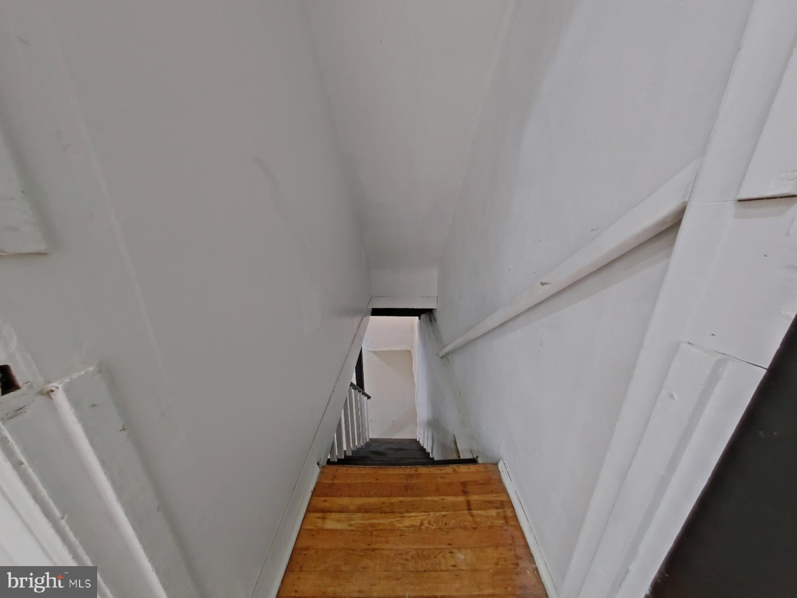 WALNUT HILL - Residential