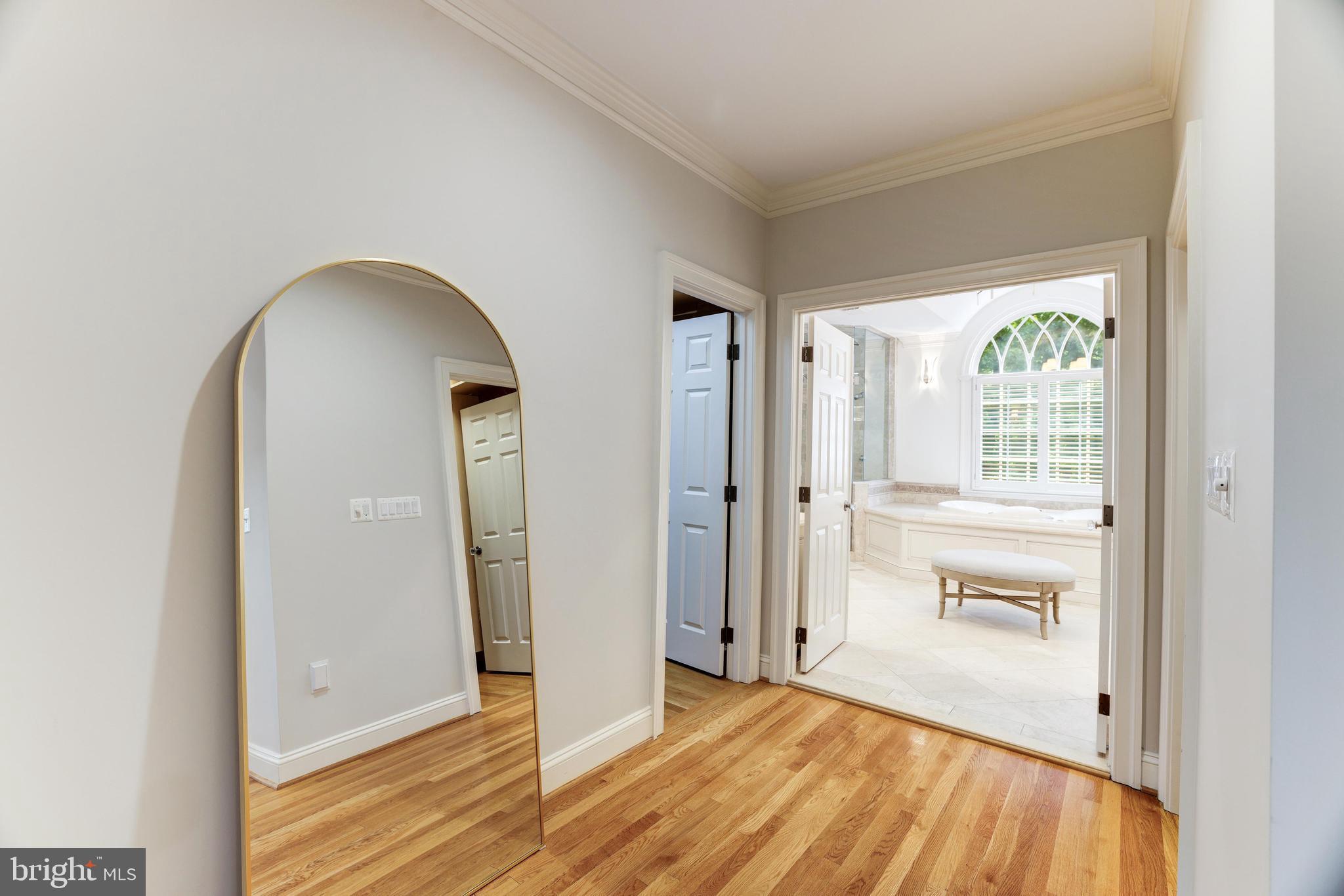 FALCON RIDGE - Residential